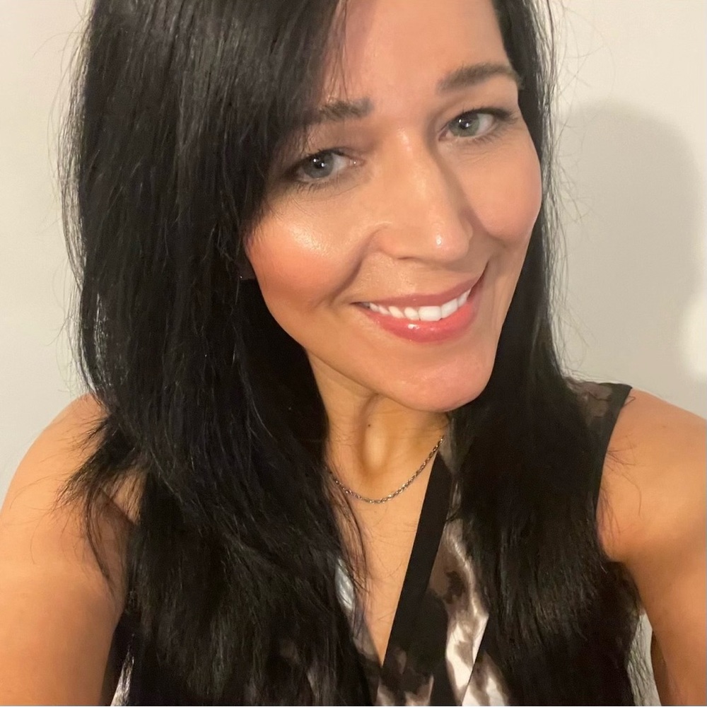 Meet your Posher, Christina